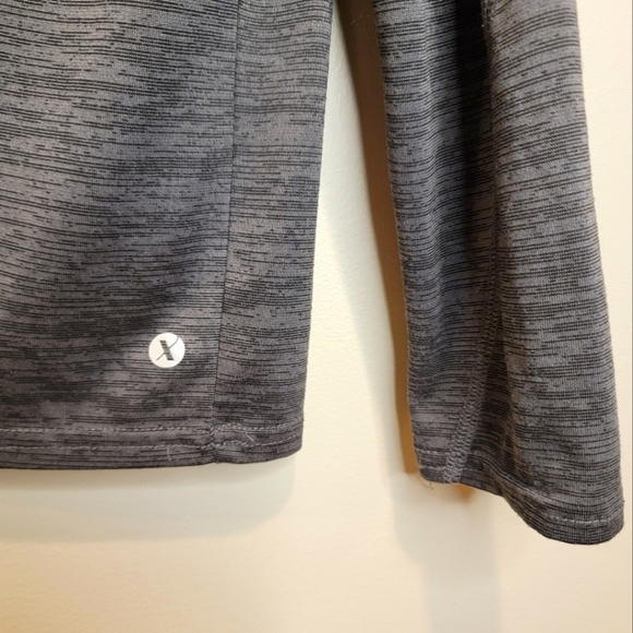 Xersion / Arizona 2 Boys Long Sleeve Tops Hooded Pullover Gray sz Small & Medium - Picture 4 of 10